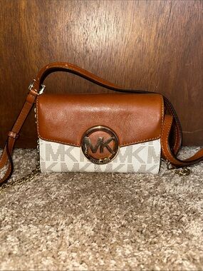 Michael Kors Tan and Cream Signature Crossbody Bag